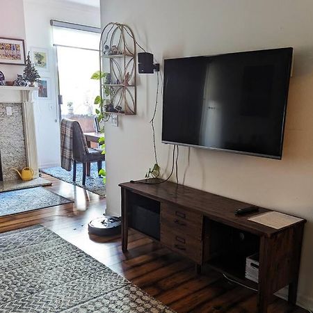 Spacious 2 Bedrooms. Prime Location ロサンゼルス エクステリア 写真